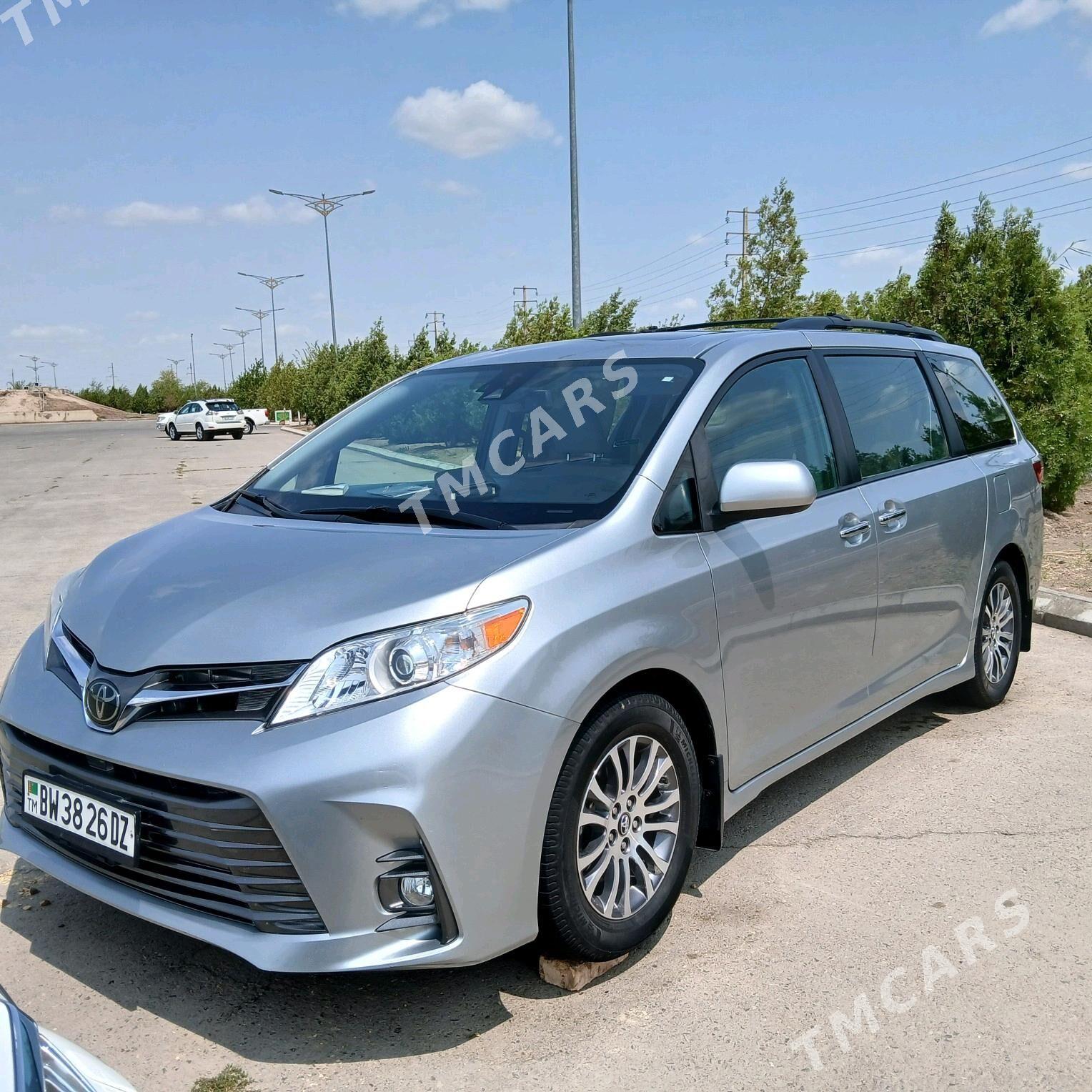 Toyota Sienna 2020 - 500 000 TMT - Daşoguz - img 3