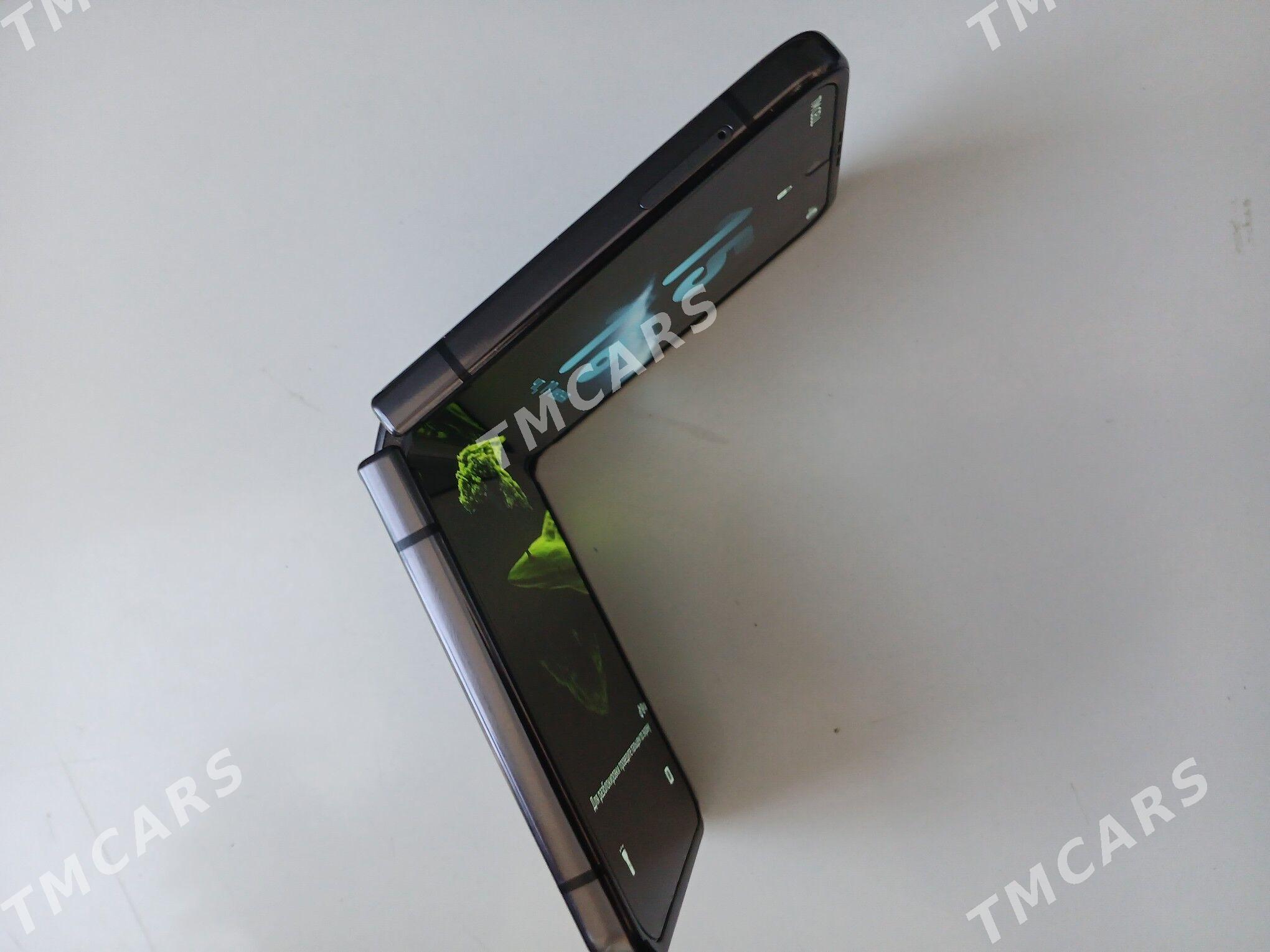 Samsung Galaxy Z Flip 4 - Daşoguz - img 2