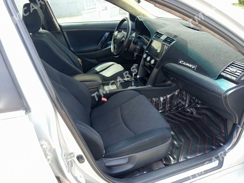 Toyota Camry 2010 - 185 000 TMT - Arkadag - img 3