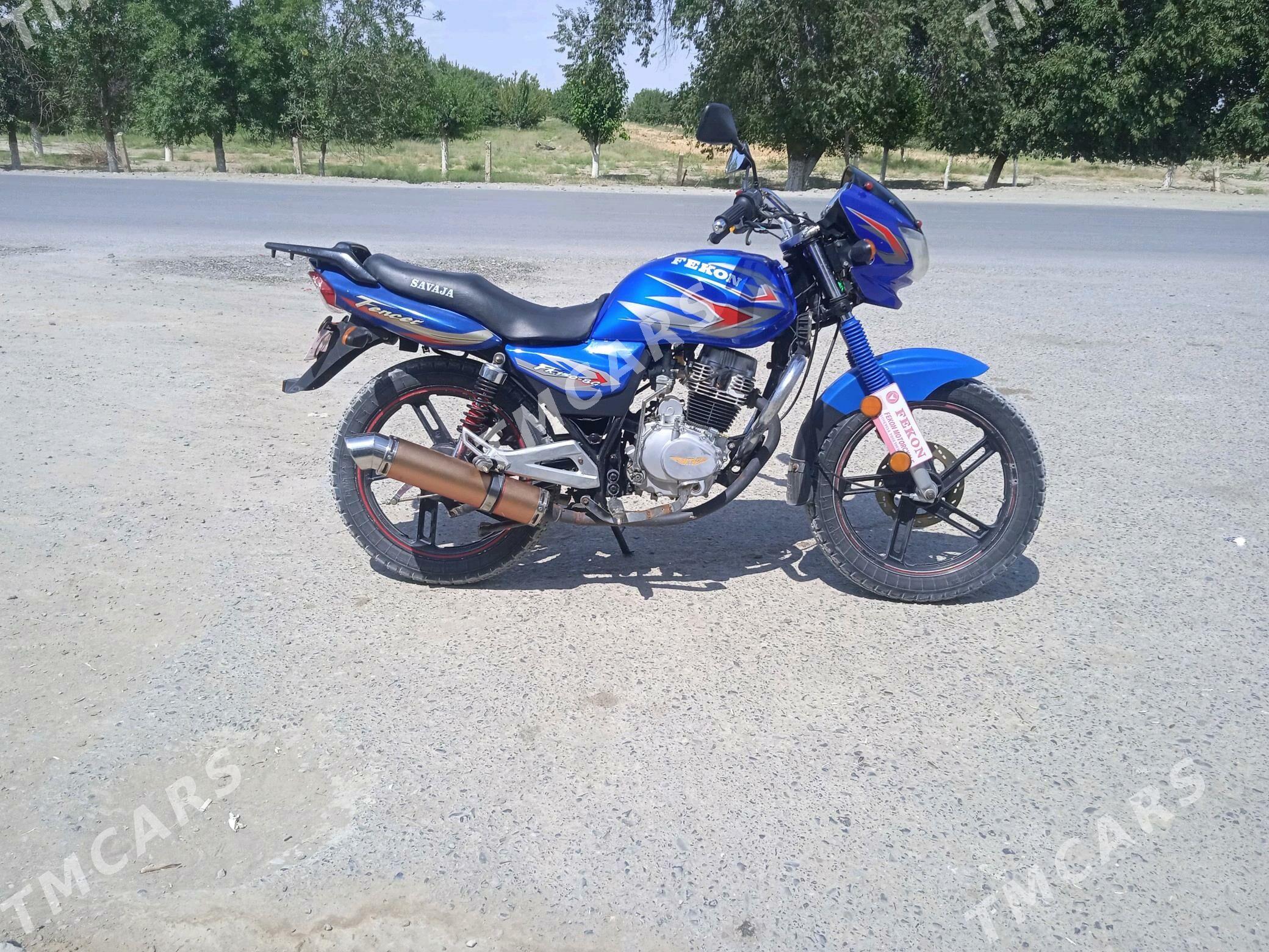 Fekon FK200-14G 2014 - 13 000 TMT - Bäherden - img 3
