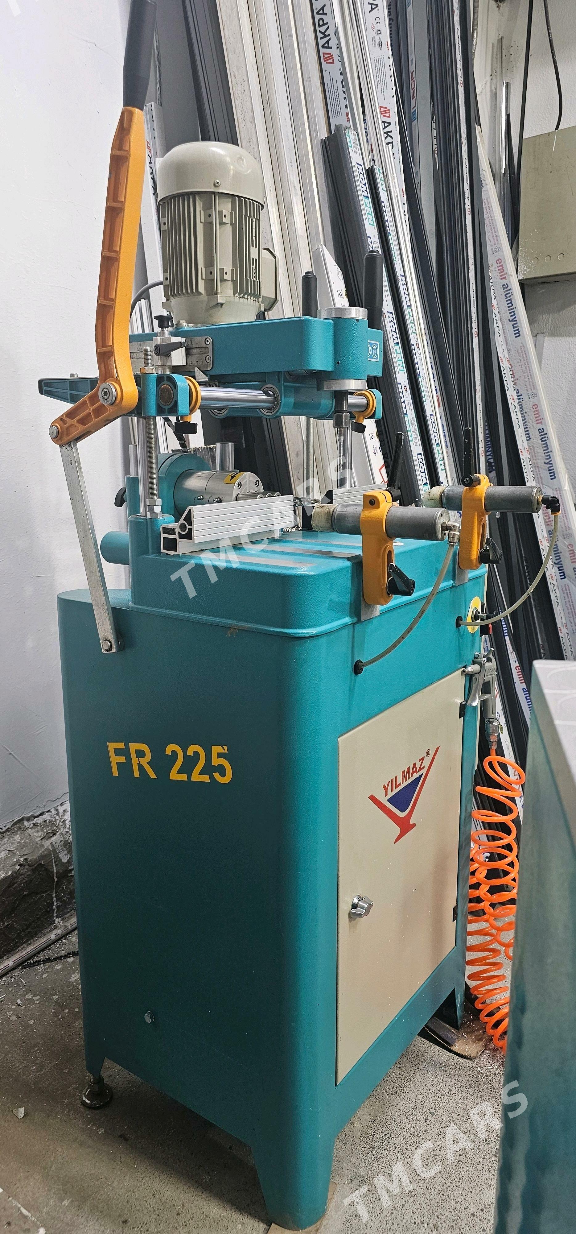 YILMAZ FR 225 3LI FREZA - Bedew - img 4