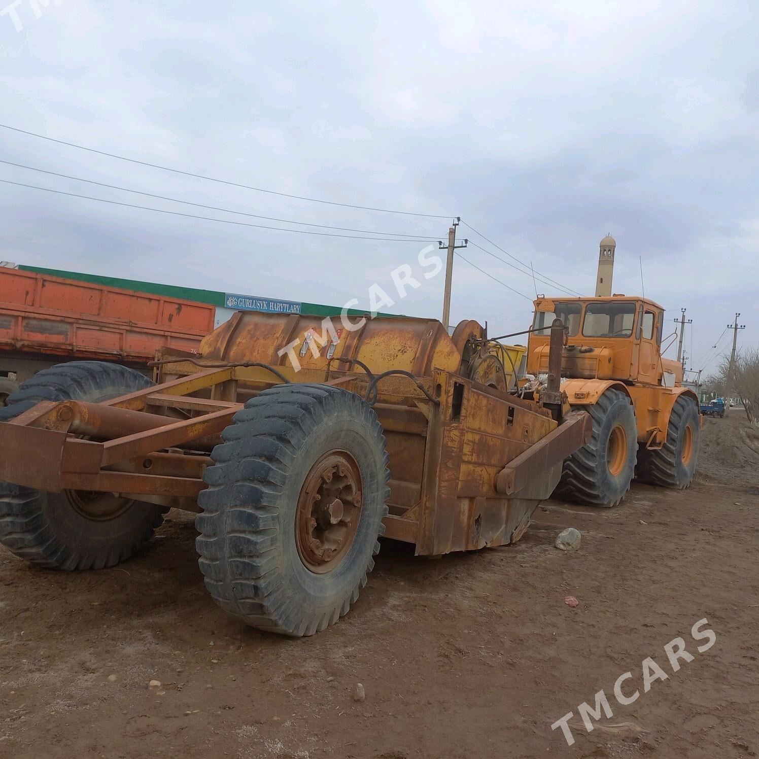Belarus 422 1992 - 139 000 TMT - Tejen - img 3
