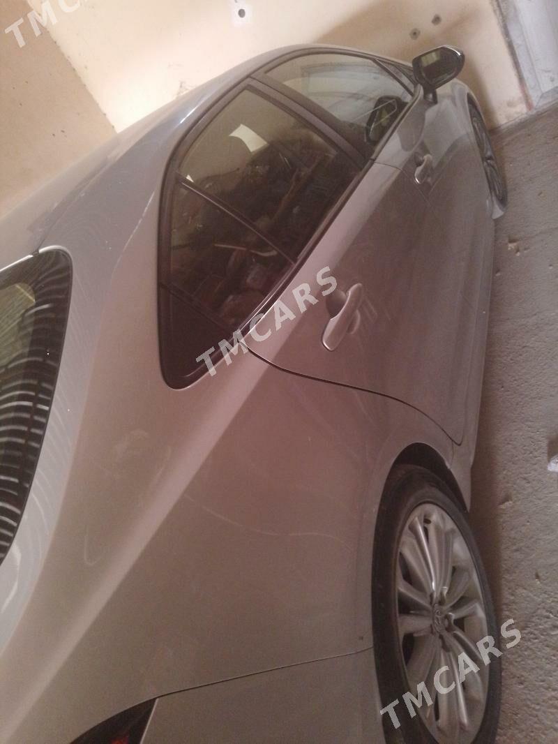 Toyota Corolla 2020 - 260 000 TMT - Türkmenabat - img 3
