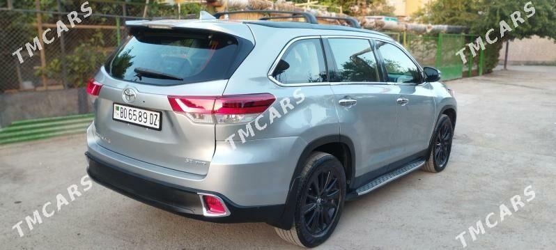 Toyota Highlander 2019 - 420 000 TMT - Daşoguz - img 3