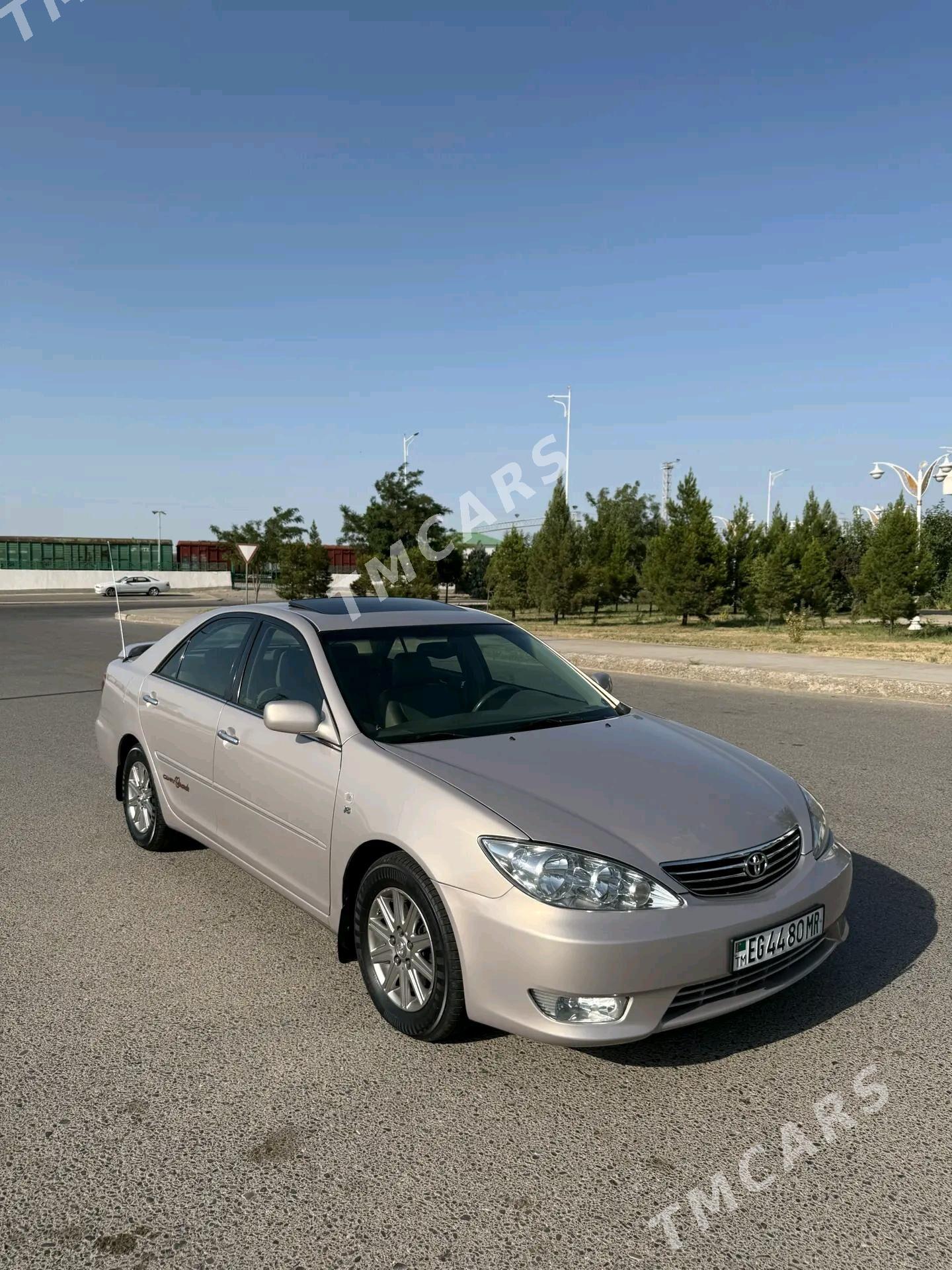 Toyota Camry 2003 - 230 000 TMT - Мары - img 4