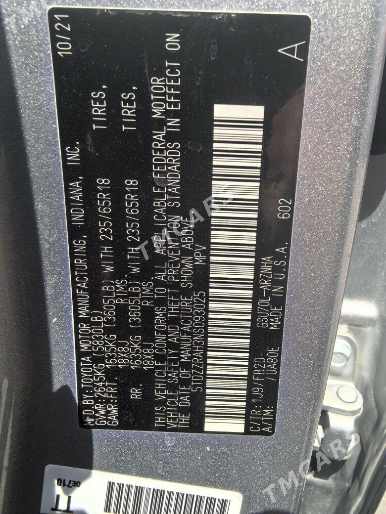 Toyota Highlander 2022 - 480 000 TMT - Türkmenabat - img 3