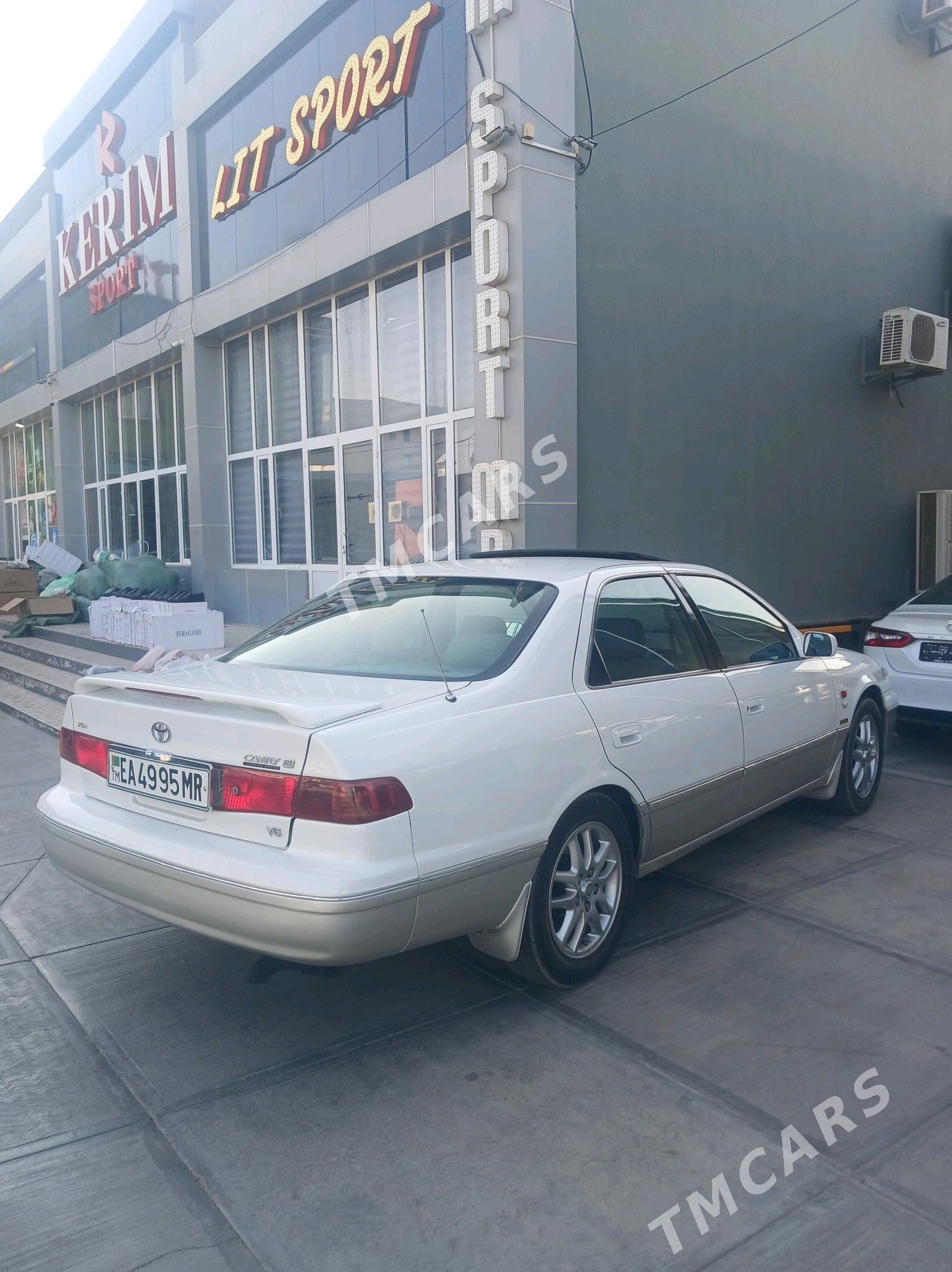 Toyota Camry 2000 - 165 000 TMT - Мары - img 3