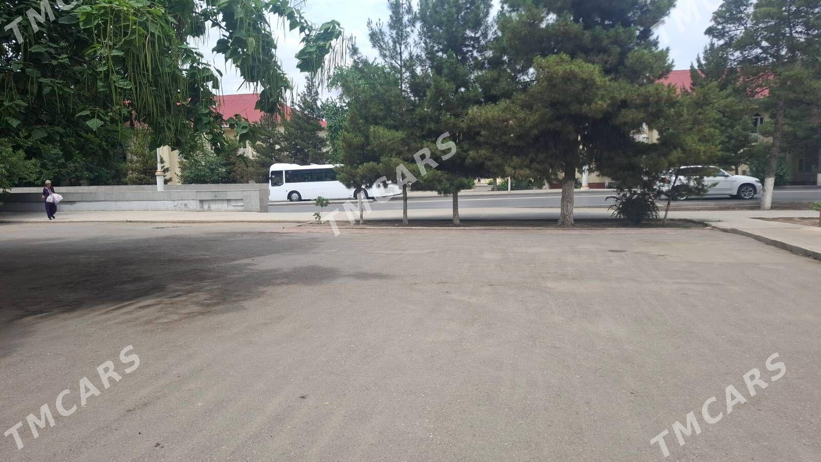 SATLYK 2 KOMNAT BEYIK POTOLOK - Ашхабад - img 6