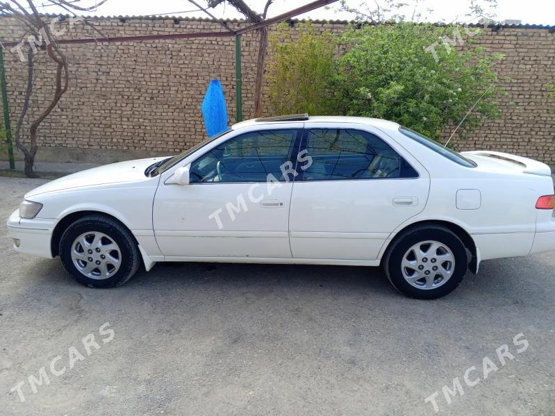 Toyota Camry 1998 - 130 000 TMT - Kaka - img 1