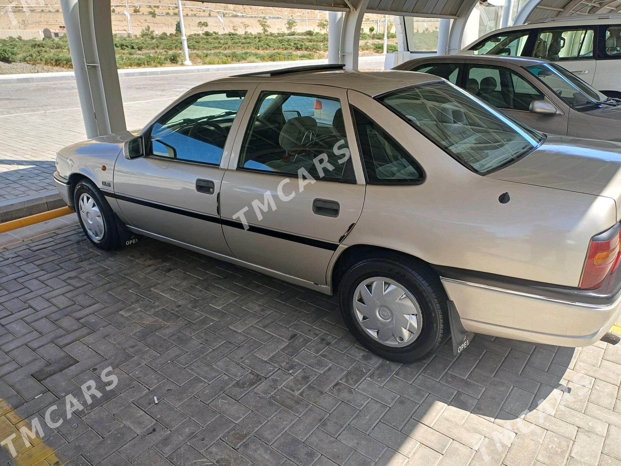 Opel Vectra 1991 - 39 999 TMT - Туркменбаши - img 1