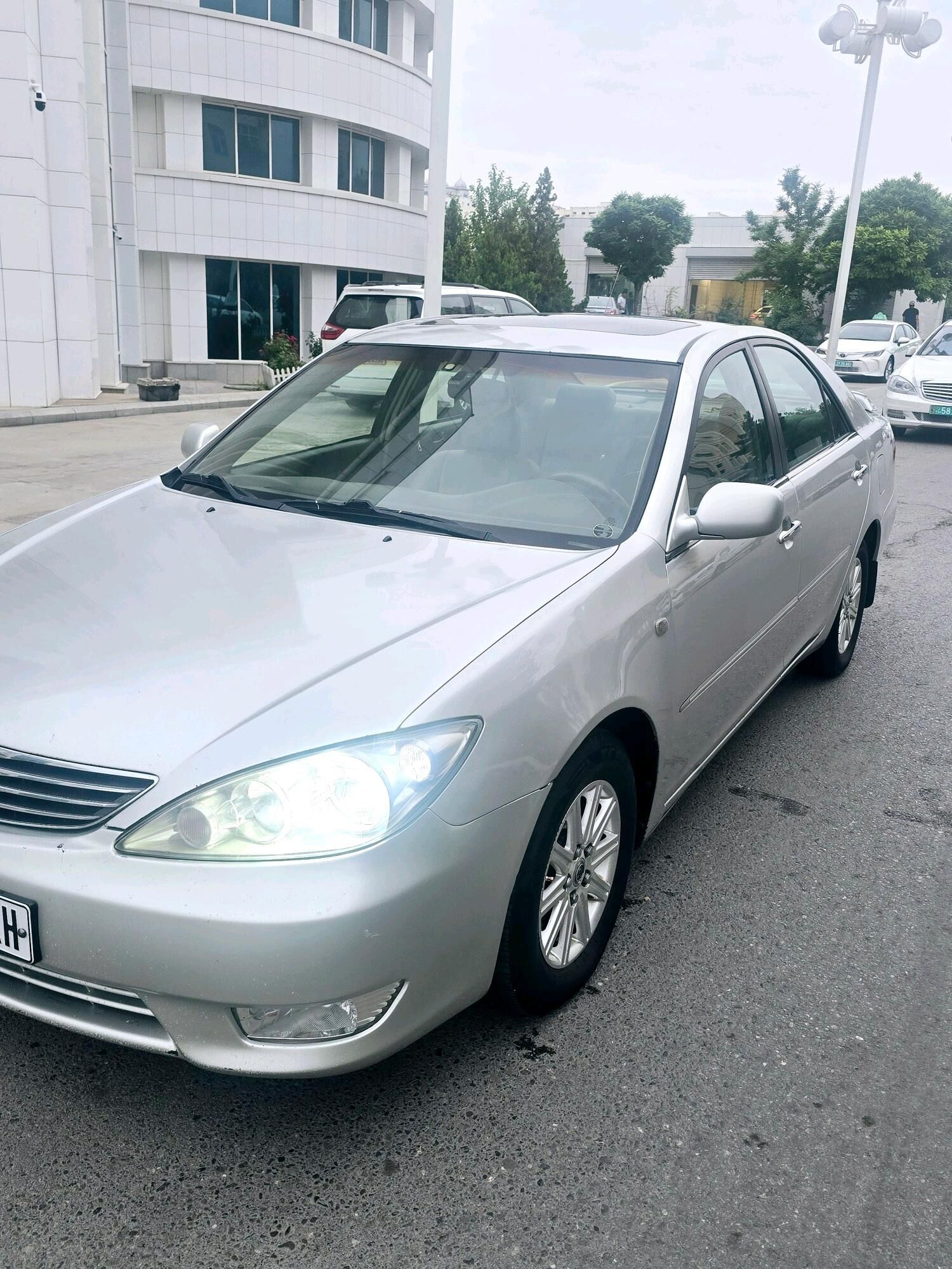 Toyota Camry 2003 - 199 999 TMT - Ашхабад - img 2