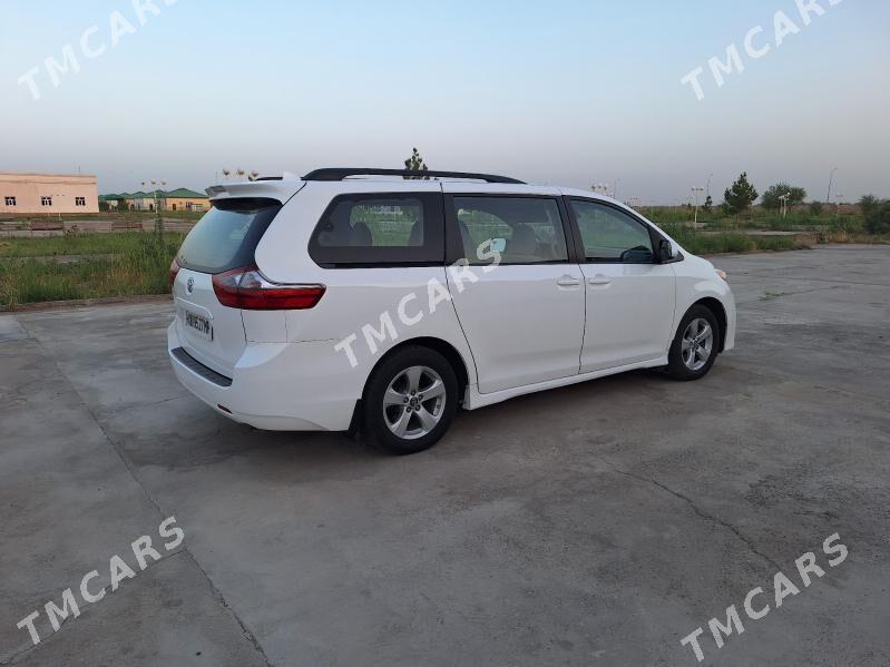 Toyota Sienna 2020 - 400 000 TMT - Мары - img 5