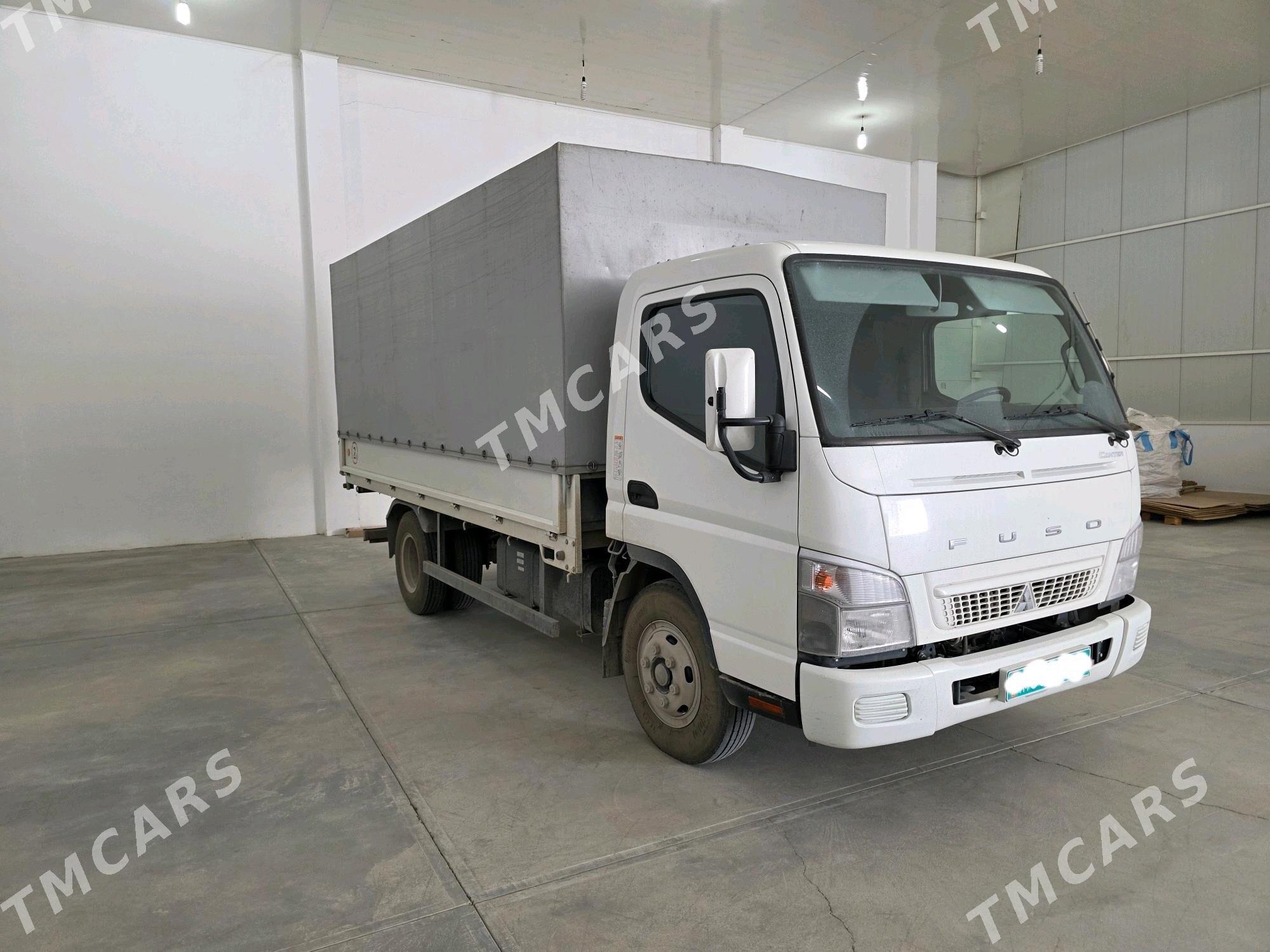 Mitsubishi Canter 2022 - 520 000 TMT - Büzmeýin - img 4