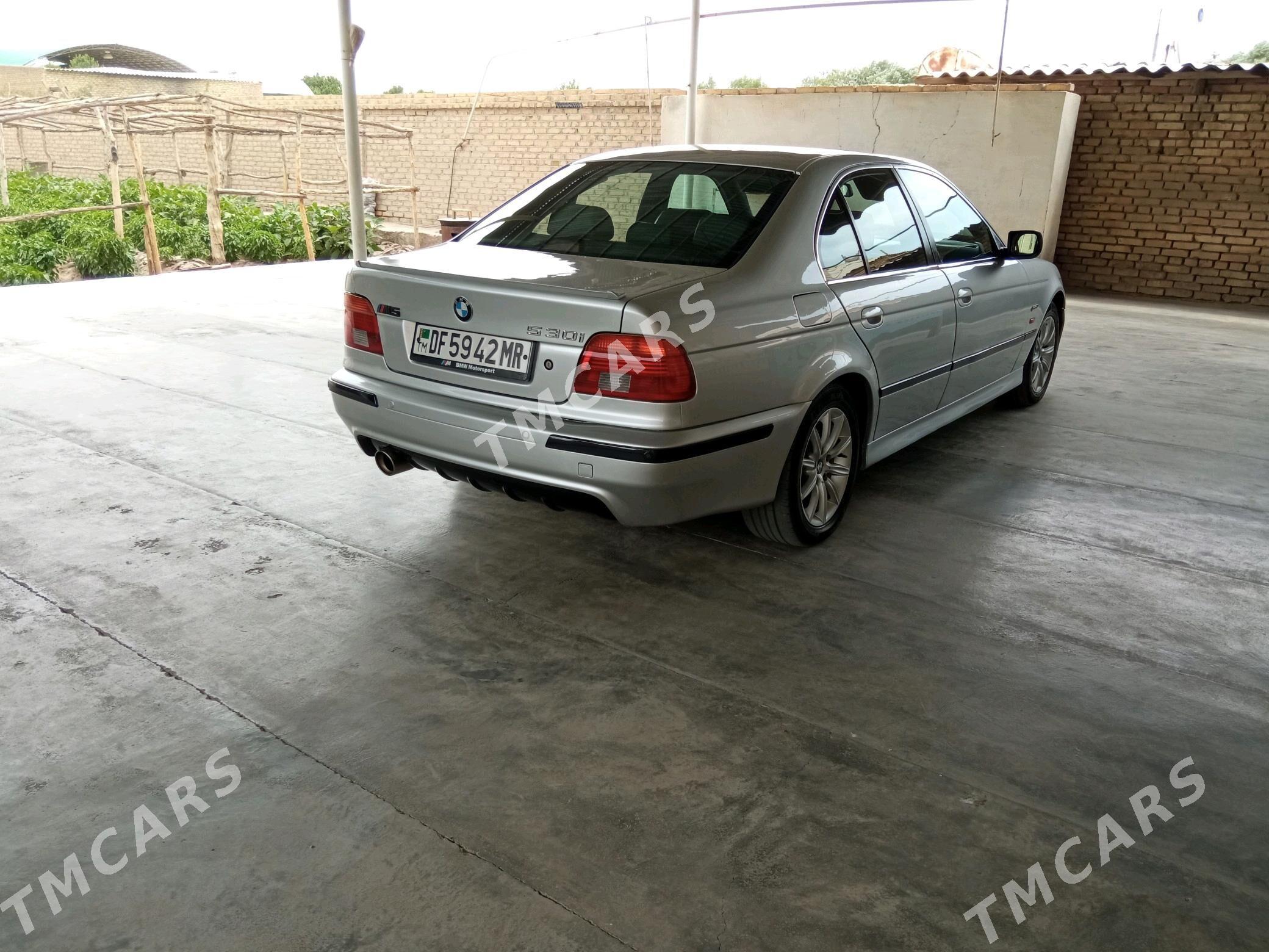 BMW E39 2003 - 110 000 TMT - Мары - img 3