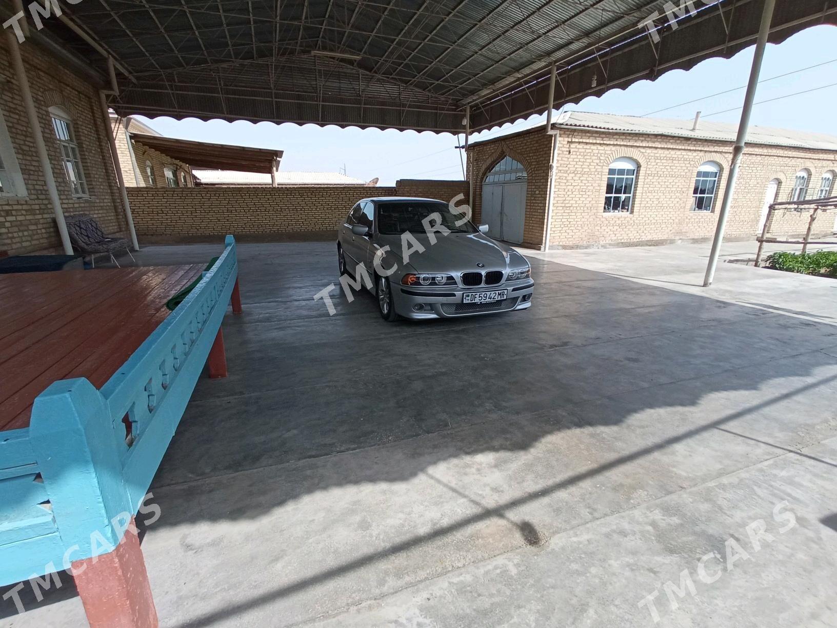 BMW E39 2003 - 110 000 TMT - Мары - img 8