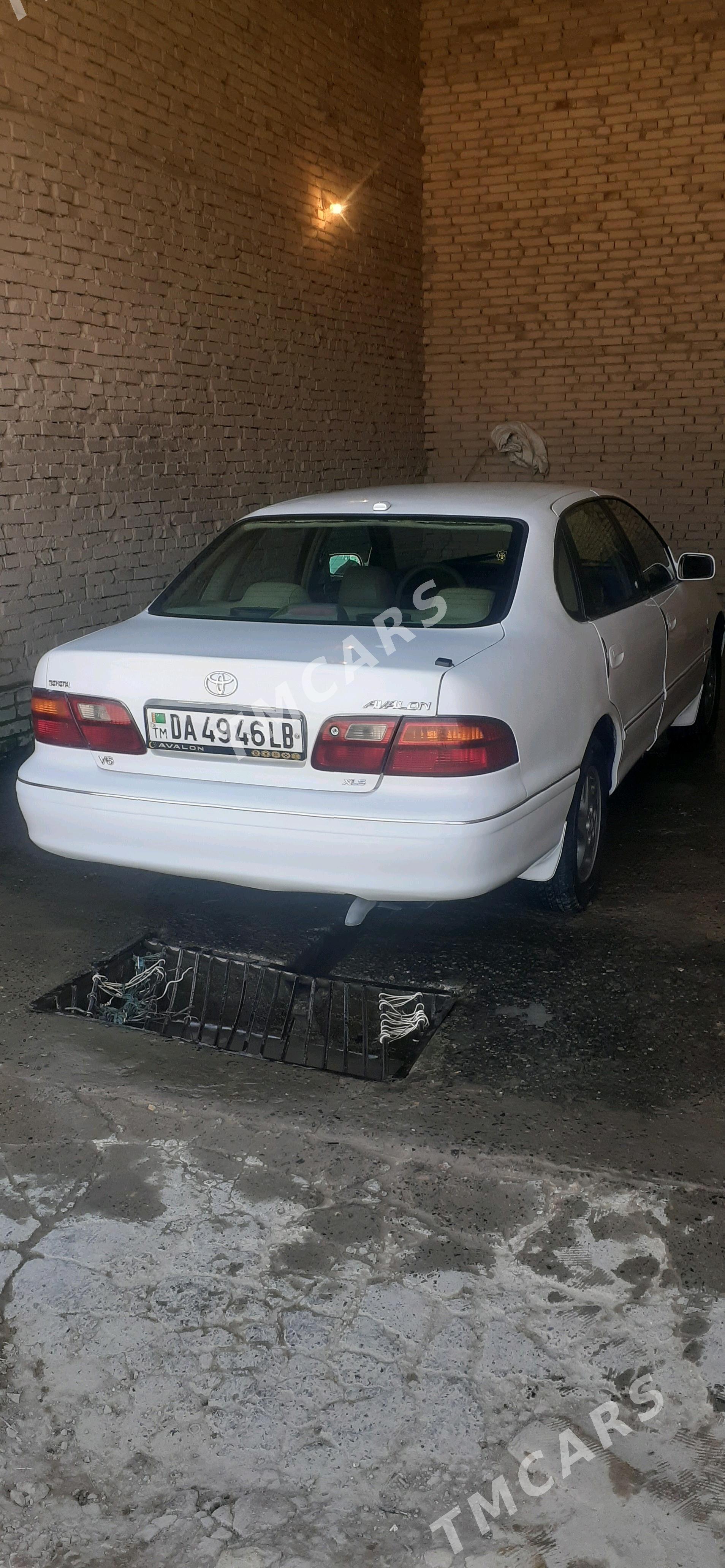 Toyota Avalon 1997 - 115 000 TMT - Halaç - img 2