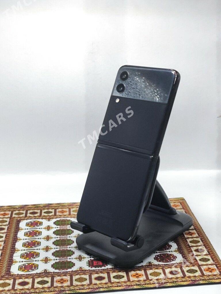 Samsung Z Flip 3 5G - Kerki - img 2
