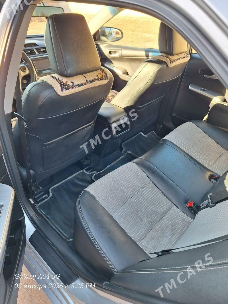 Toyota Camry 2012 - 200 000 TMT - етр. Туркменбаши - img 4