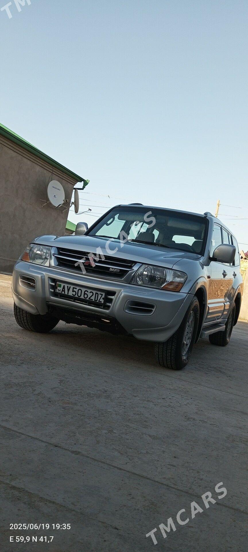 Mitsubishi Pajero 2002 - 130 000 TMT - Дашогуз - img 3