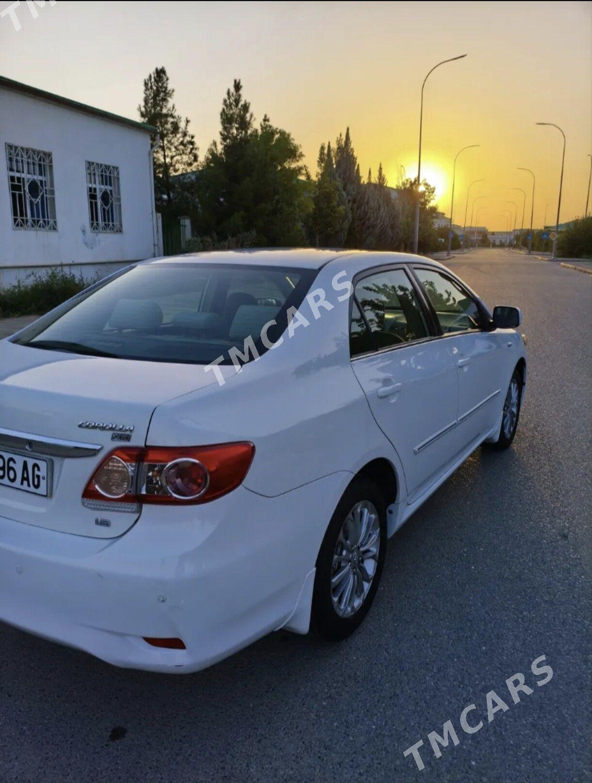 Toyota Corolla 2011 - 210 000 TMT - Ашхабад - img 3