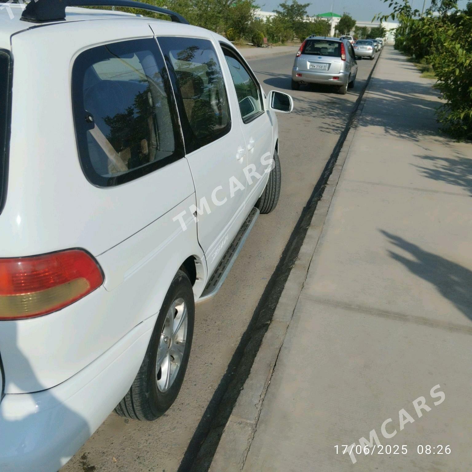 Toyota Sienna 2001 - 130 000 TMT - Akdepe - img 2