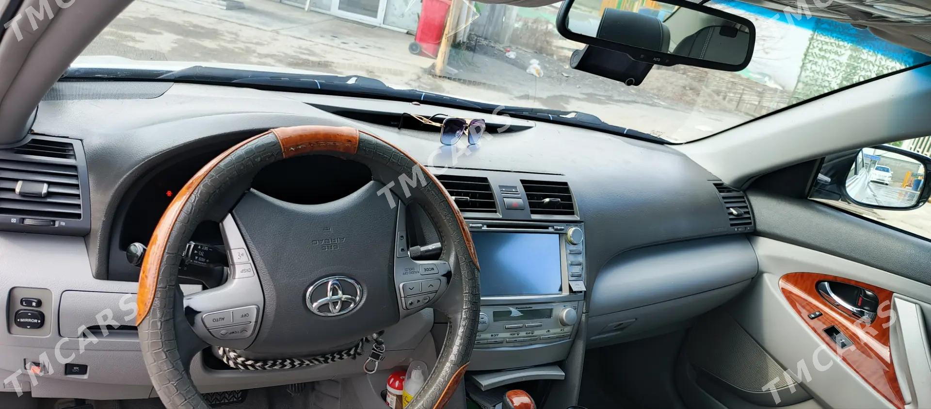 Toyota Camry 2009 - 180 000 TMT - Ak bugdaý etraby - img 2