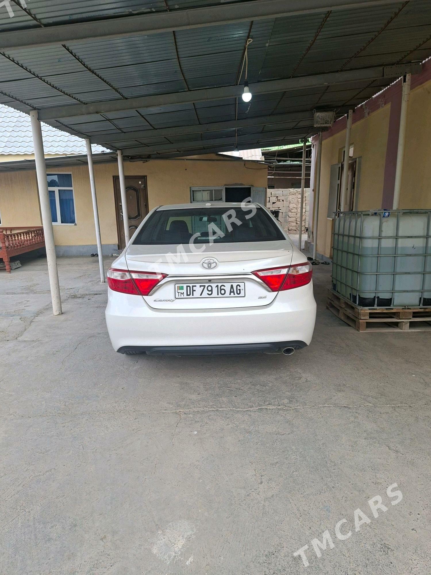 Toyota Camry 2017 - 260 000 TMT - Aşgabat - img 9