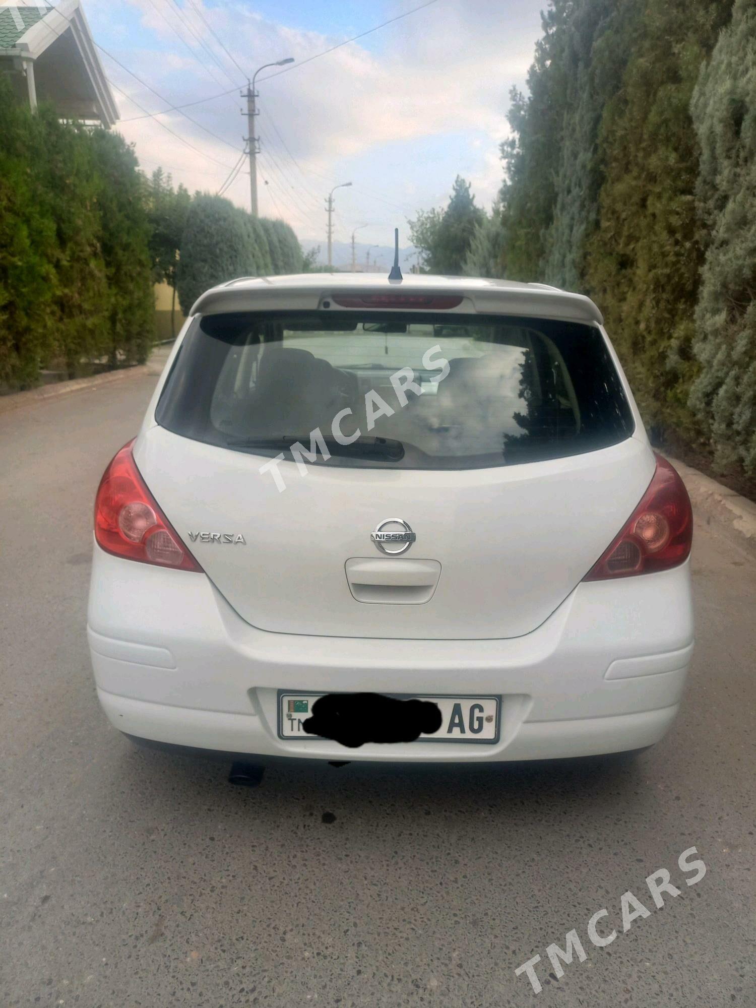 Nissan Versa 2010 - 125 000 TMT - Aşgabat - img 4