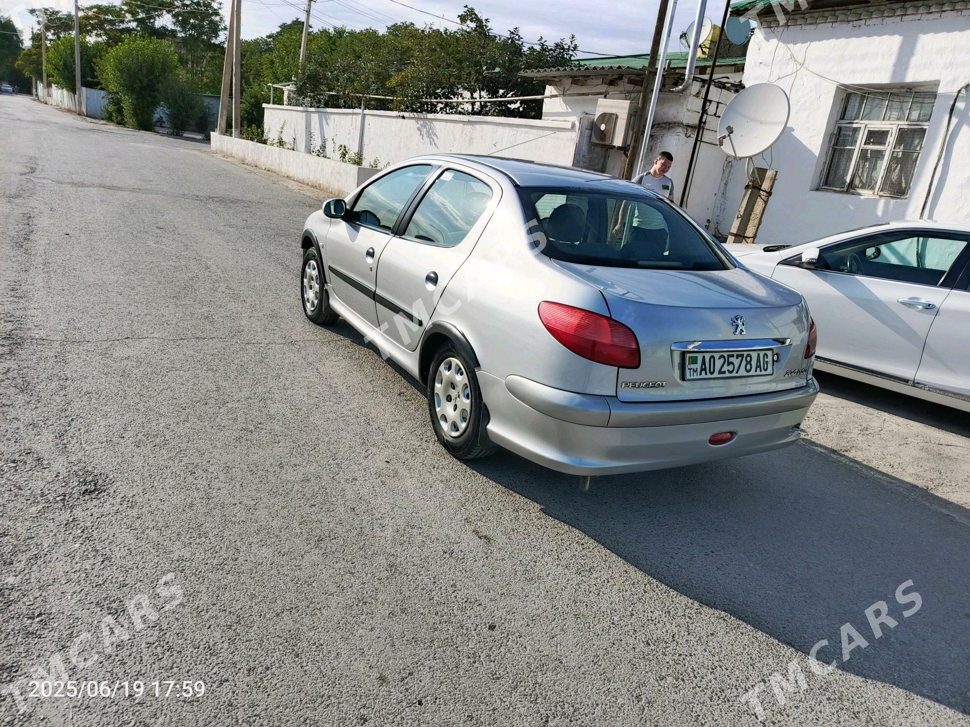 Peugeot 206 2008 - 87 000 TMT - Район ст. Аэропорта, ул. Гагарина - img 3