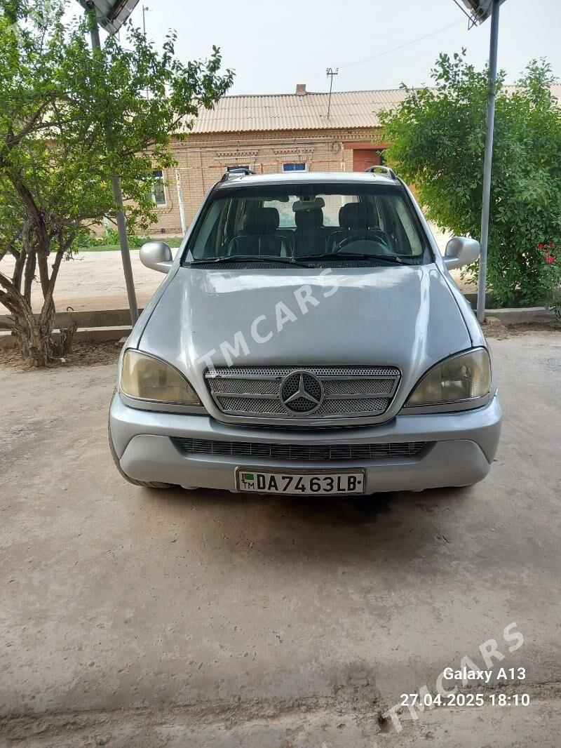 Mercedes-Benz ML350 2001 - 70 000 TMT - Чарджоу - img 2