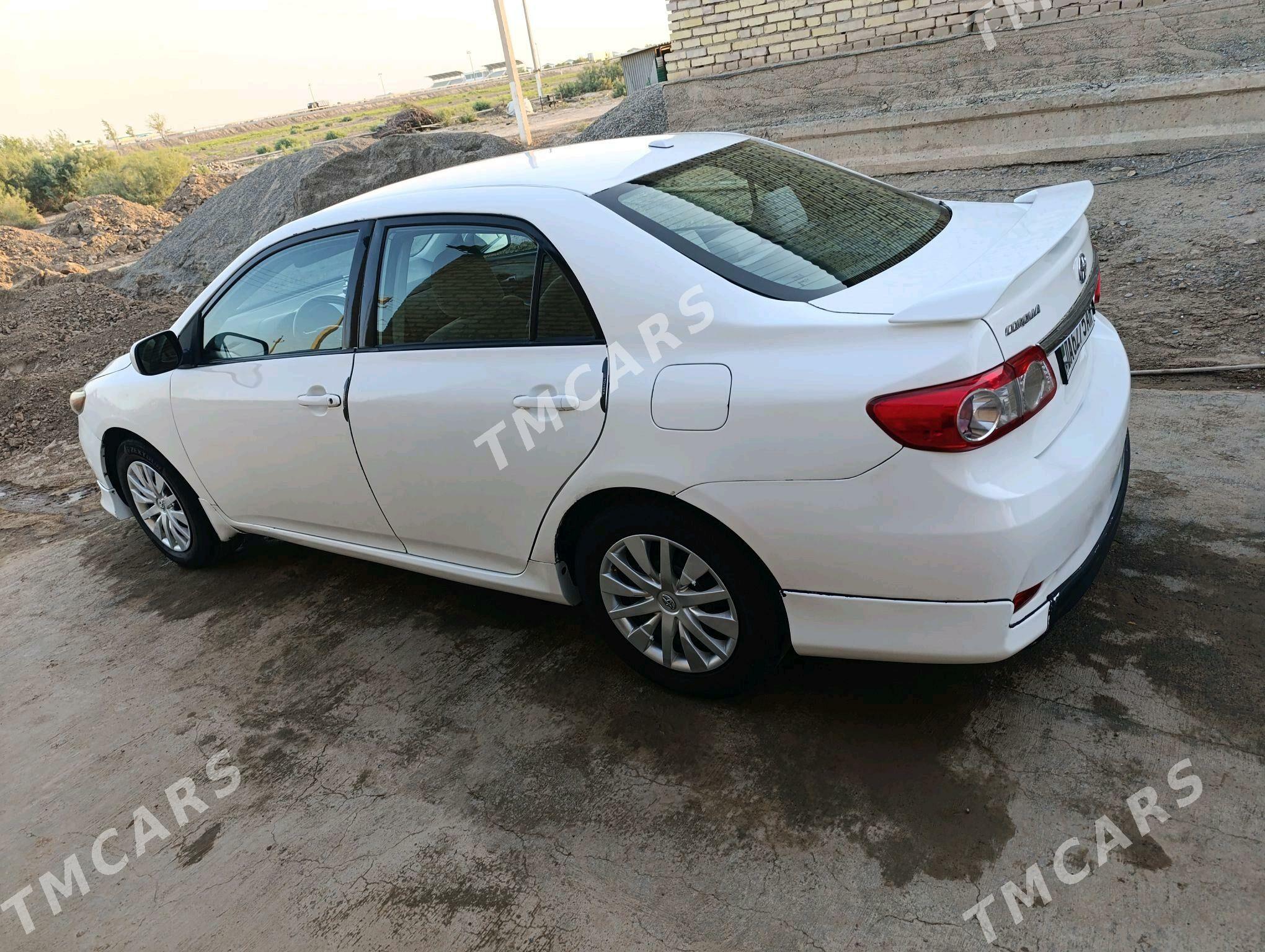 Toyota Corolla 2010 - 140 000 TMT - Теджен - img 4