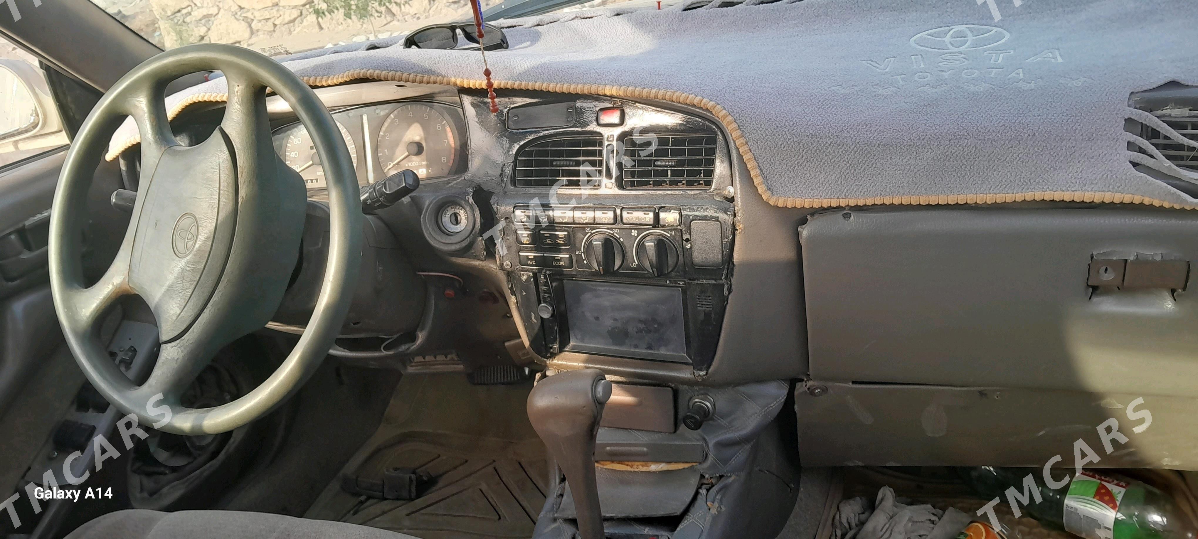 Toyota Vista 1993 - 30 000 TMT - Достлук - img 4