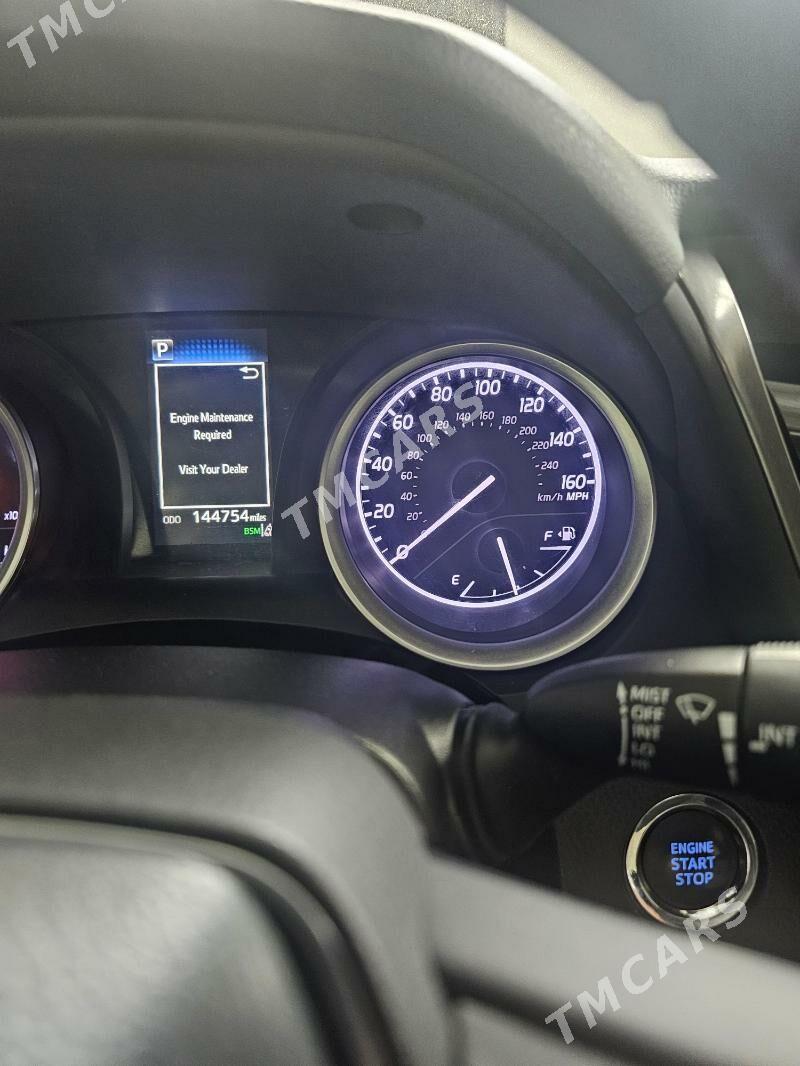 Toyota Camry 2021 - 345 000 TMT - Gagarin köç, köne Howa menzili - img 3
