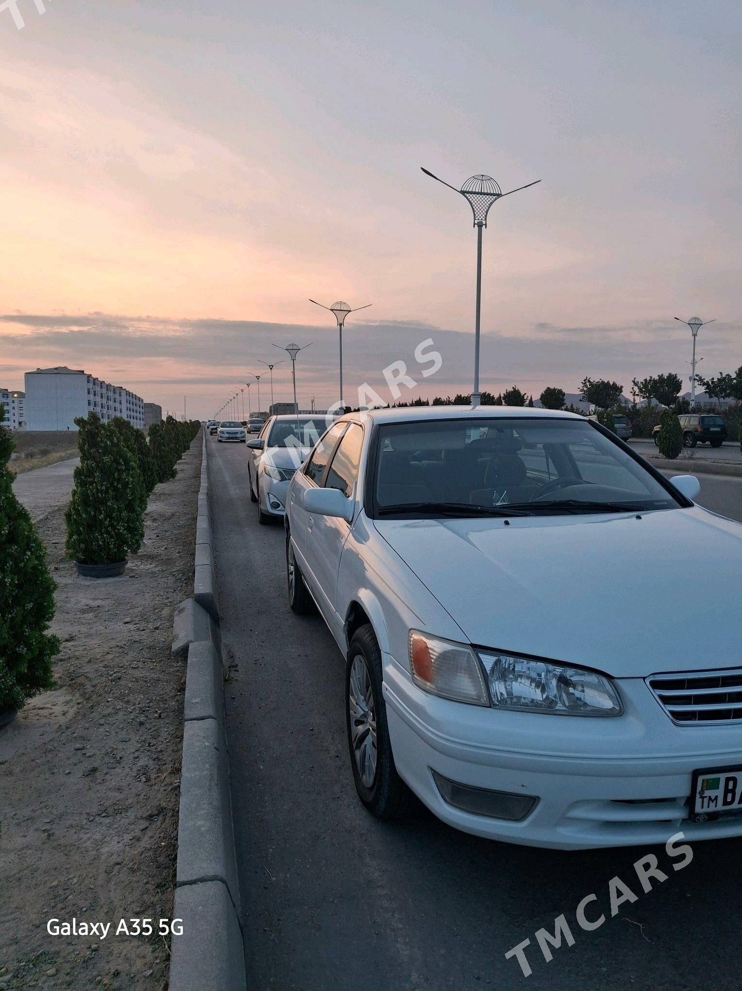 Toyota Camry 1997 - 130 000 TMT - Гумдаг - img 4