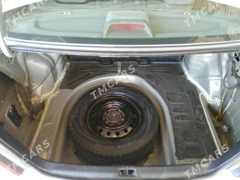 Toyota Avalon 2003 - 220 000 TMT - Керки - img 3