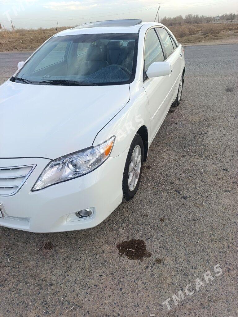 Toyota Camry 2009 - 180 000 TMT - Теджен - img 2