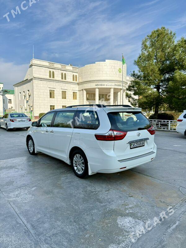 Toyota Sienna 2019 - 360 000 TMT - Ашхабад - img 2