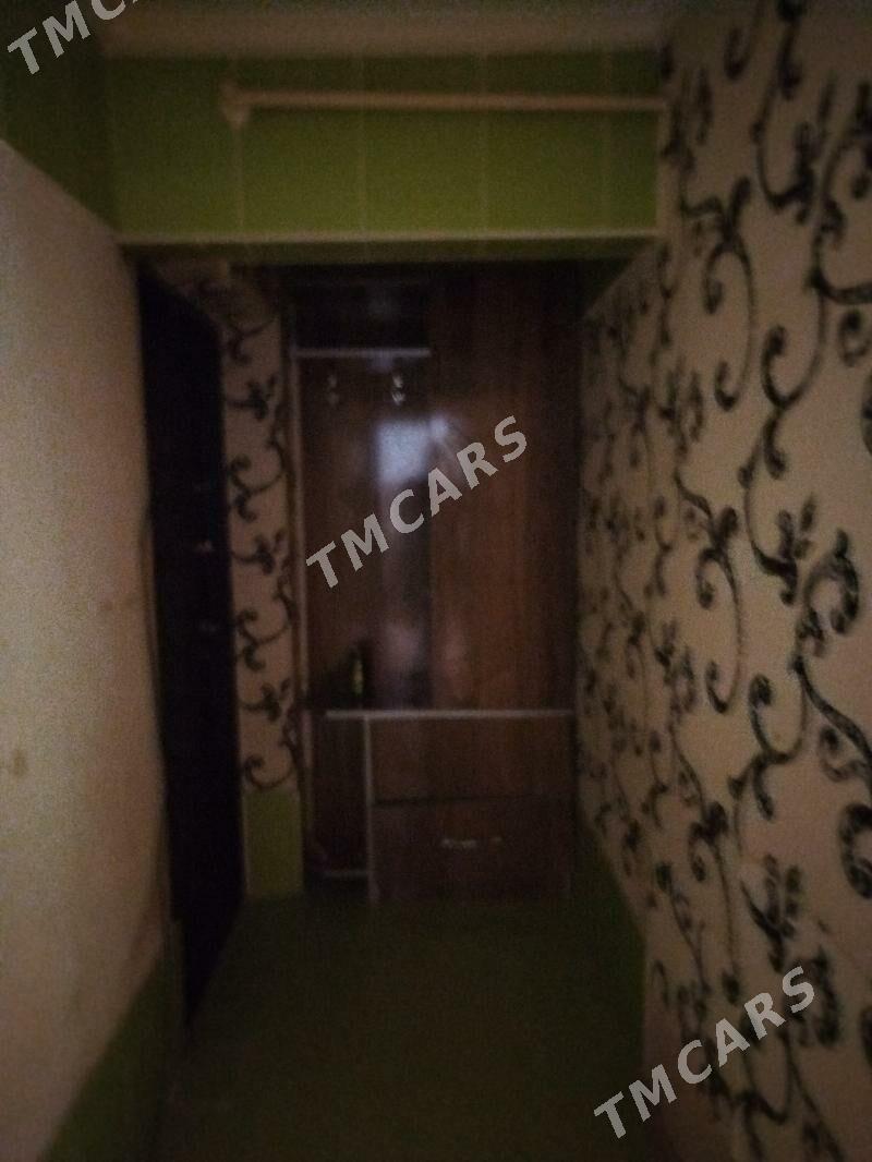 11 мкр 4/1 этаж 1 ком - 11 мкр - img 5