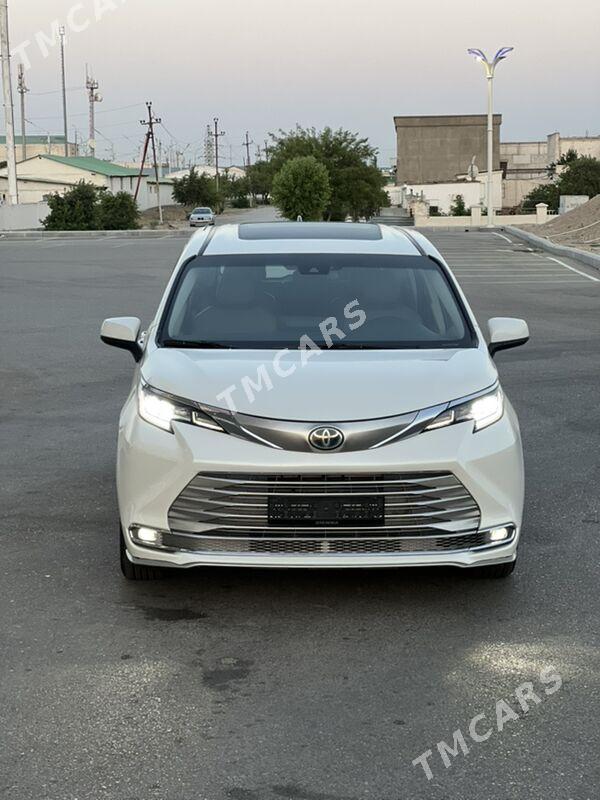 Toyota Sienna 2021 - 490 000 TMT - Aşgabat - img 6