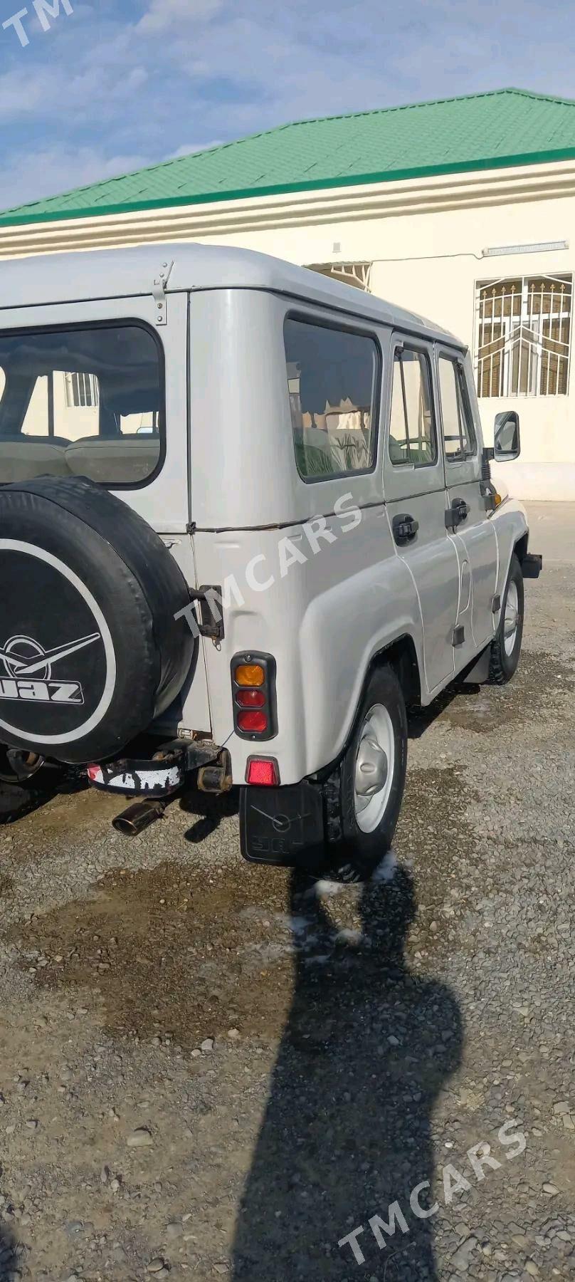 UAZ 469 2002 - 80 000 TMT - Бахарден - img 4