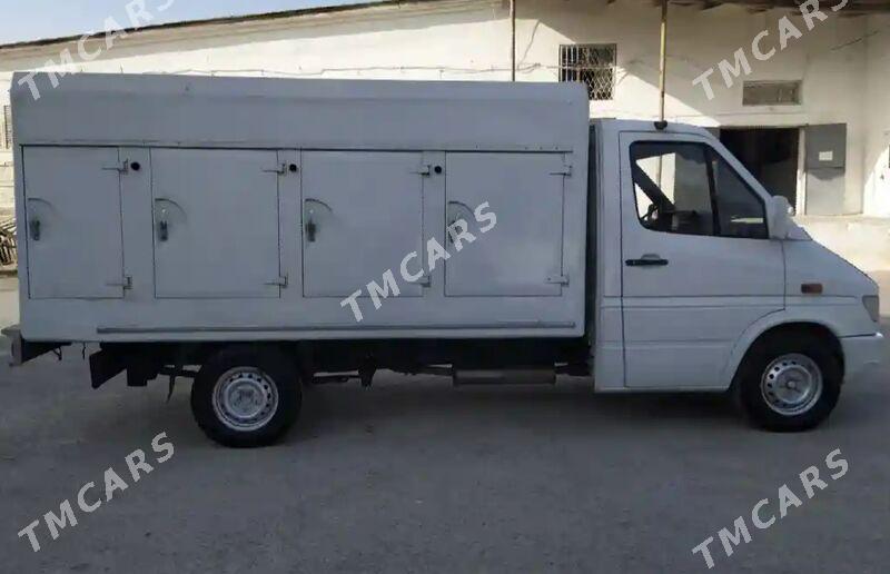 Mercedes-Benz W212 1998 - 350 000 TMT - Ашхабад - img 2