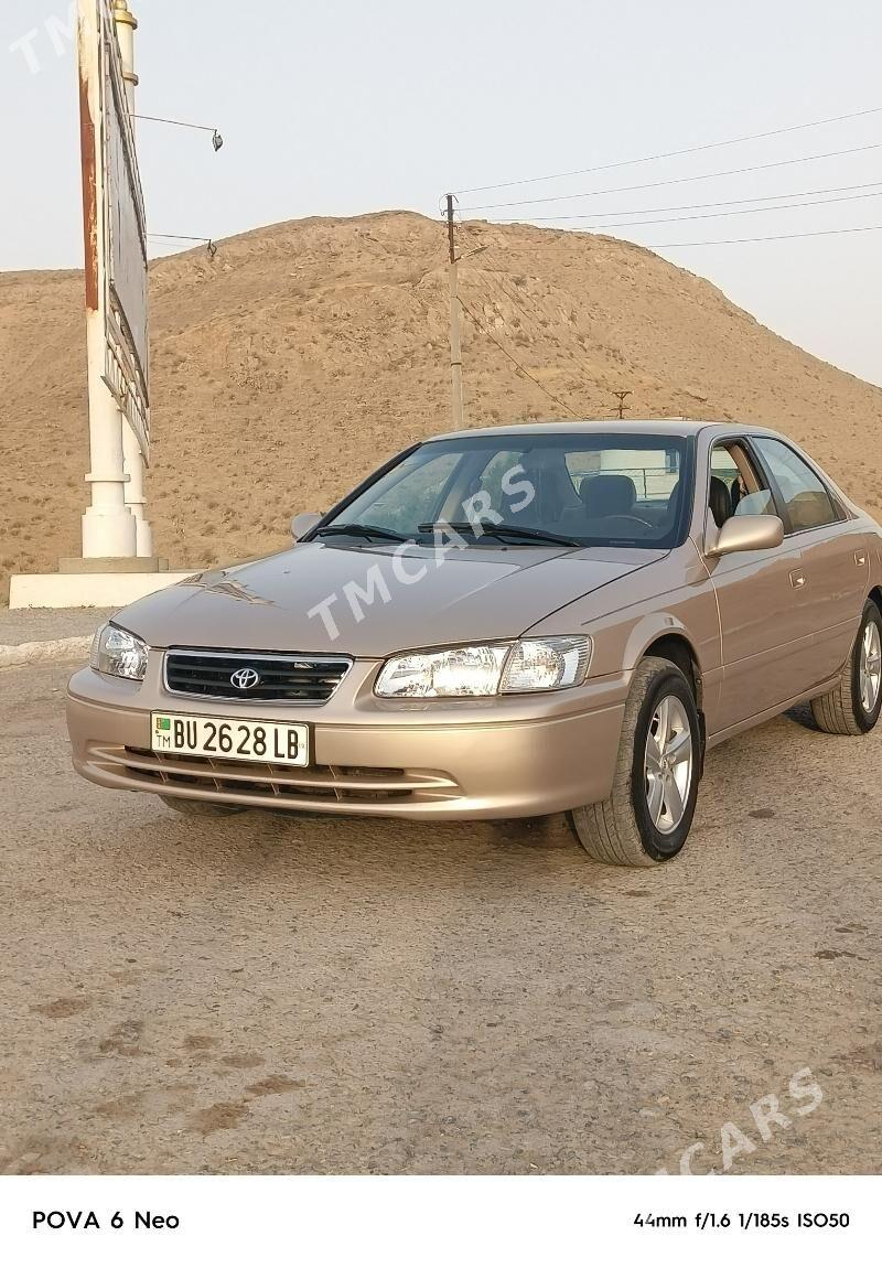 Toyota Camry 2001 - 140 000 TMT - Magdanly - img 4