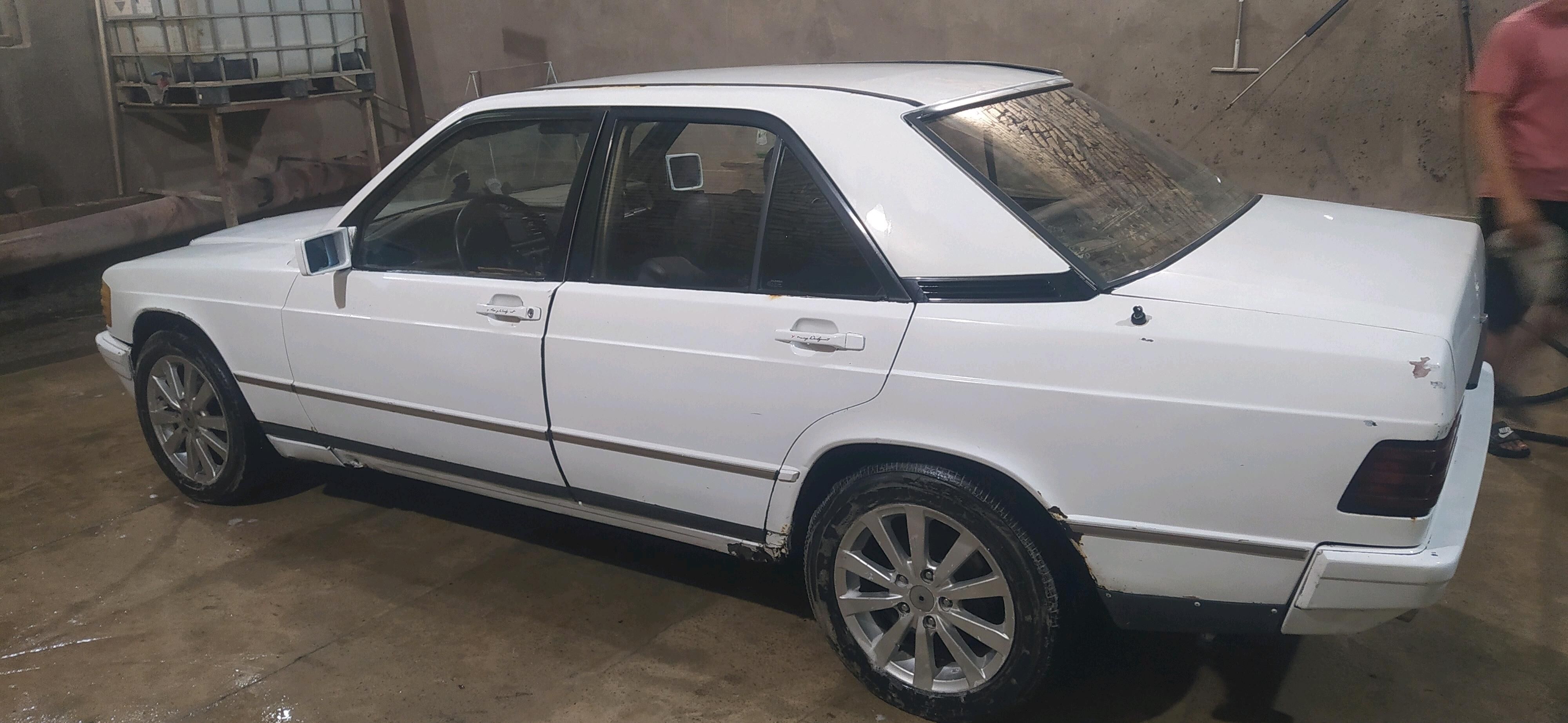 Mercedes-Benz 190E 1985 - 15 000 TMT - Гарабекевюл - img 2