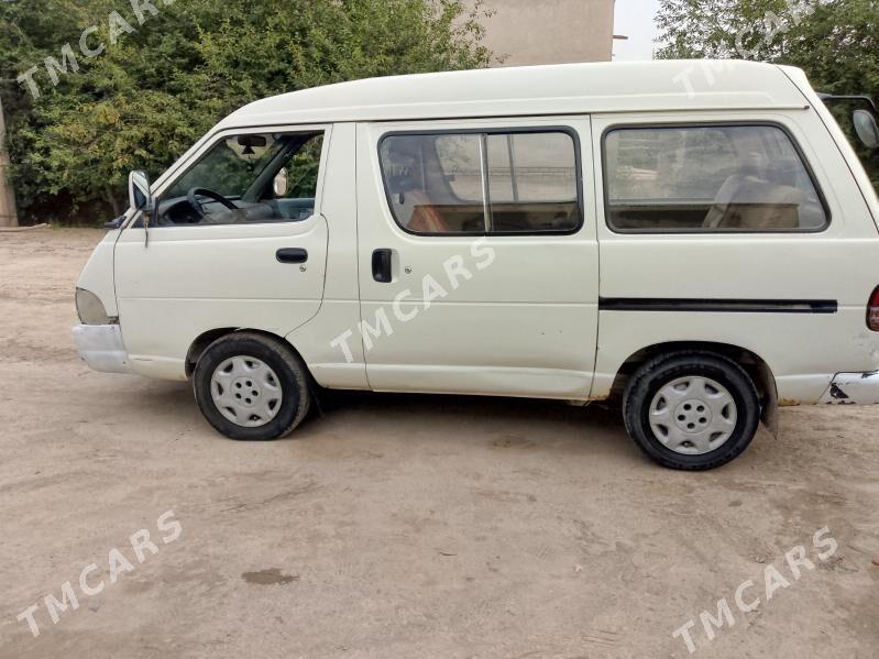 Toyota Town Ace 1995 - 45 000 TMT - Şabat etr. - img 2