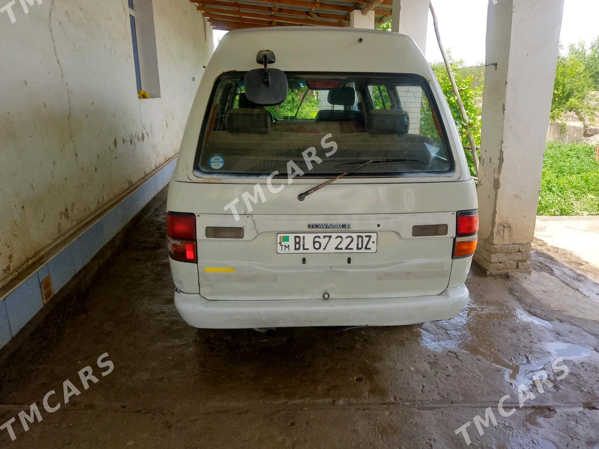 Toyota Town Ace 1995 - 45 000 TMT - Şabat etr. - img 6