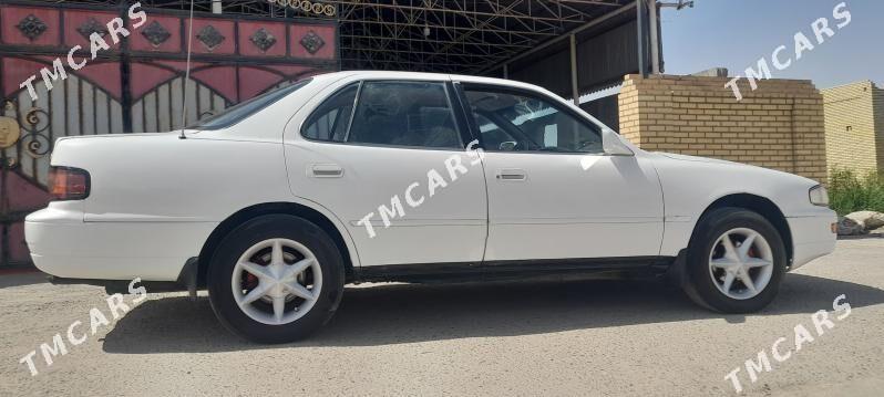 Toyota Camry 1994 - 76 000 TMT - Мары - img 5