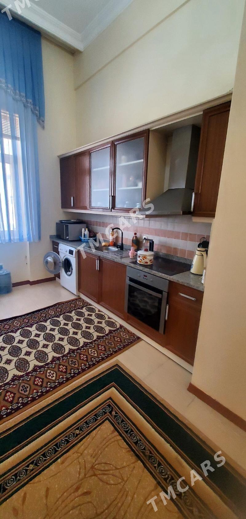 Eyesinden satlyk jay - Podwoýski köç. (Bitarap Türkmenistan şaýoly) - img 2
