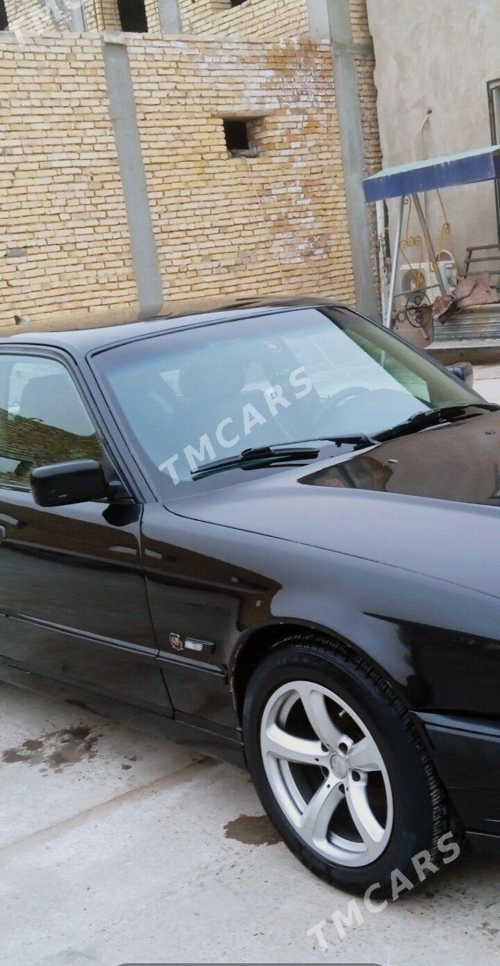 BMW 525 1995 - 60 000 TMT - Türkmenabat - img 2