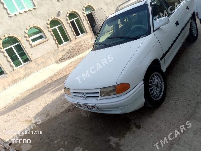 Opel Astra 1992 - 30 000 TMT - Mary - img 6