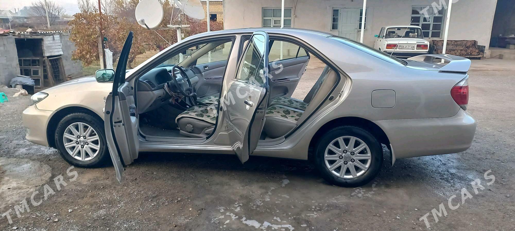 Toyota Camry 2002 - 170 000 TMT - Gökdepe - img 3